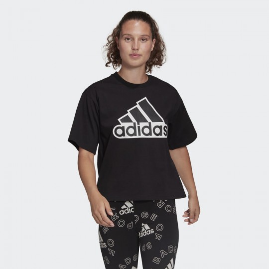 Женская футболка adidas ESSENTIALS LOGO BOXY (АРТИКУЛ: HC9189)