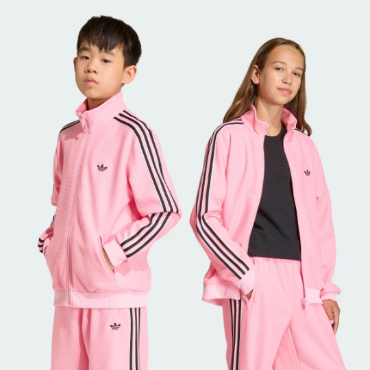 Детский свитшот adidas FIREBIRD TT (АРТИКУЛ:KD7820) Детский свитшот adidas FIREBIRD TT (АРТИКУЛ:KD7820)