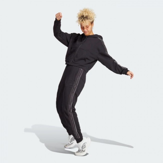 Женский спортивный костюм adidas SPORTSWEAR ENERGIZE (АРТИКУЛ:HY5912)