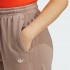 Женские брюки adidas ORIGINALS  (АРТИКУЛ:IP7139)