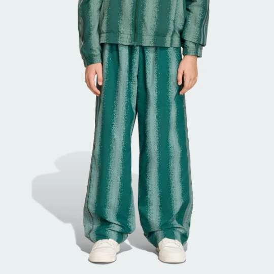 Детские брюки adidas MINECRAFT SST LOOSE TRACK (АРТИКУЛ:KE2755)