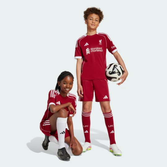 Детские шорты adidas LIVERPOOL FC 26/27 HOME KIDS (АРТИКУЛ:JV6441) Детские шорты adidas LIVERPOOL FC 26/27 HOME KIDS (АРТИКУЛ:JV6441)