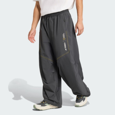 KC2339 adidas NAT GEO AEROREADY