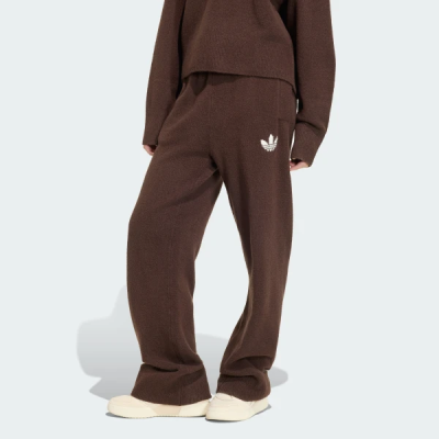 IA4437 adidas ESSENTIALS KNIT