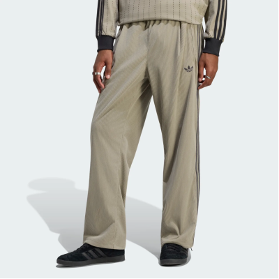 KT4338 adidas FIREBIRD CORDUROY