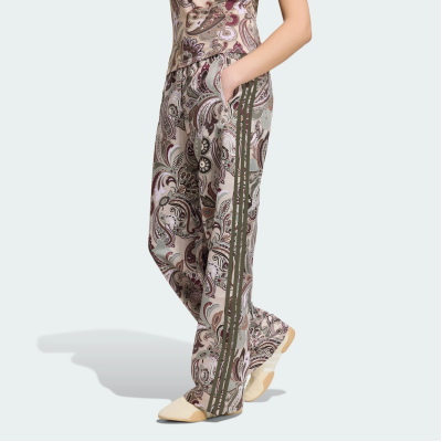 HY5000 adidas LIBERTY LONDON FIREBIRD SATIN HY5000 adidas LIBERTY LONDON FIREBIRD SATIN