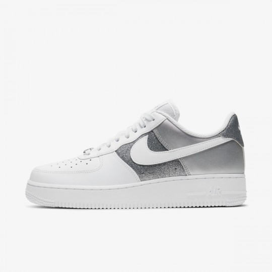 Женские кроссовки NIKE WMNS AIR FORCE 1 07 ESS  (АРТИКУЛ: DD6629-100)